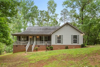 802 Pebble Ln, Anderson, SC 29621