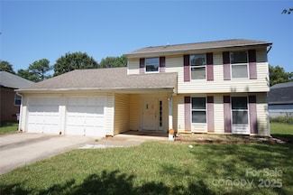 8915 Touchstone Ln, Charlotte, NC 28227