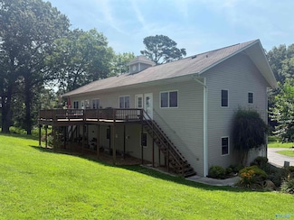 1526 Circle Dr Unit B, Guntersville, AL 35976