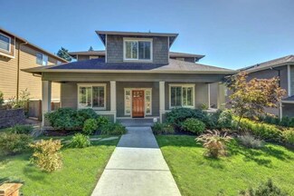 10317 NE 190th St, Bothell, WA 98011
