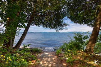 3036 Essex Rd, Willsboro, NY 12996