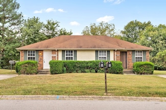 630 R S Bradley Blvd, Clarksville, TN 37042