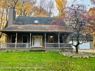 4414 Bell Hwy, Eaton Rapids, MI 48827