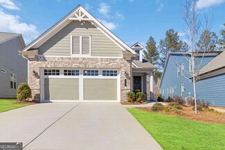 44 Rabun Ct, Hoschton, GA 30548