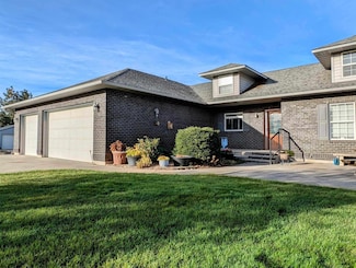 40425 N Sherman Rd, Deer Park, WA 99006