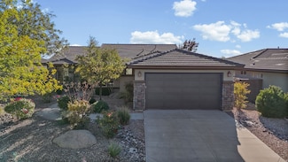 2498 E Canyon Dr, Washington, UT 84780