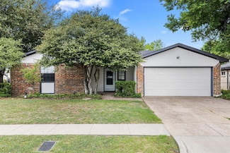 201 Nettletree St, Arlington, TX 76018