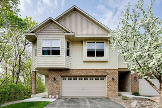 8446 W 149th St, Savage, MN 55378
