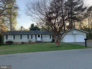 30395 White Dr, Charlotte Hall, MD 20622