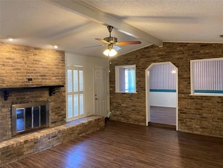 526 Leisure Cir, China Spring, TX 76633