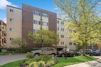 835 Ridge Ave Unit 508, Evanston, IL 60202