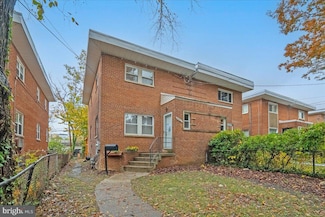 4411 Harrison St NW, Washington, DC 20015