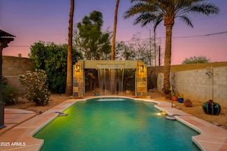1326 W Joan de Arc Ave, Phoenix, AZ 85029