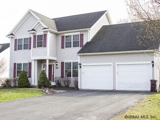 29 Verdun St, Watervliet, NY 12189