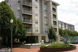 8045 Newell St Unit 203, Silver Spring, MD 20910
