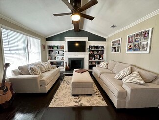 1574 W 4th Ave, Corsicana, TX 75110