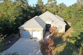 112 Colington Ln, Kill Devil Hills, NC 27948
