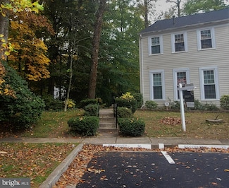 9446 Cloverdale Ct, Burke, VA 22015
