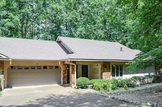 23 Emanuel Dr, Hot Springs Village, AR 71909
