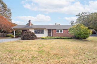 3612 Edgefield Rd, Greensboro, NC 27409