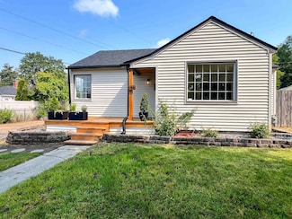 223 E Graves Rd, Spokane, WA 99218