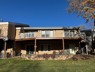 538 Brook Ln, Saint Cloud, MN 56301