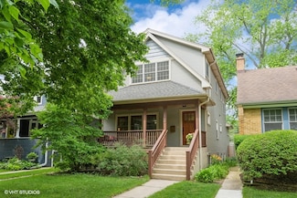 2200 Pioneer Rd, Evanston, IL 60201