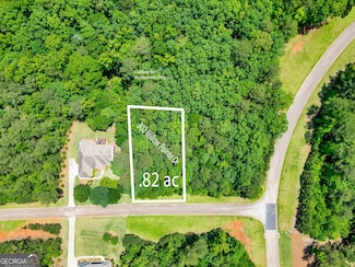 302 Willow Pointe Dr, Lagrange, GA 30240