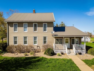3633 Highway T47, Montour, IA 50173