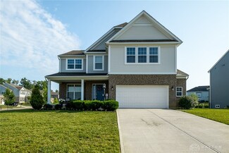 1622 Windham Ln, Sugarcreek Township, OH 45385