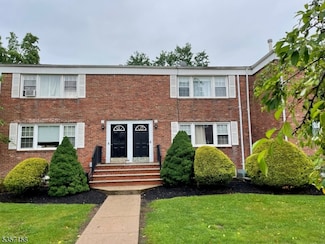 17 Dartmouth Ave Unit 2B, Bridgewater, NJ 08807