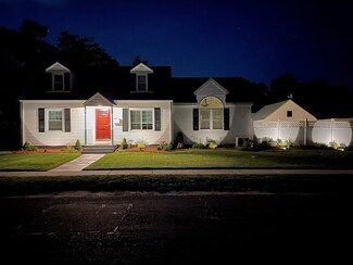 43 Queen Ave, West Springfield, MA 01089