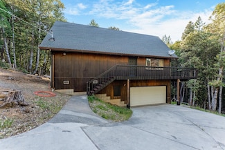 23350 Iris Ln, Willits, CA 95490