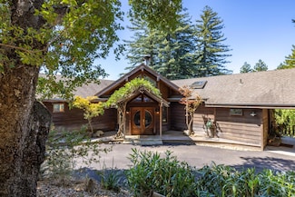 994 Laurel Grove Dr, Soquel, CA 95073