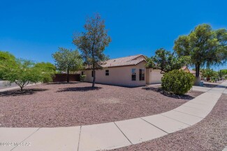2952 N Bronze Creek Way, Tucson, AZ 85745