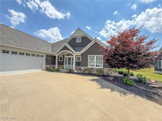 7571 Silverleaf Ct, Northfield, OH 44067