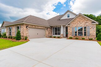 381 Mill Pond Cove, Freeport, FL 32439