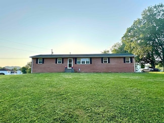 8756 Good Hope Pike, Lost Creek, WV 26385