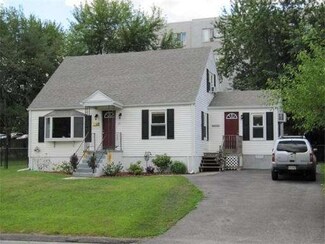 90 Vale St, Worcester, MA 01604