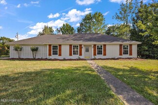 309 Beaver Creek Dr, Ridgeland, MS 39157