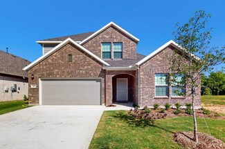 7605 Poplar Dr, Lantana, TX 76226