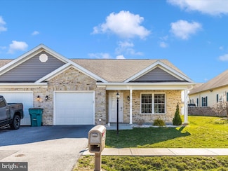 14259 Shelby Cir, Hagerstown, MD 21740