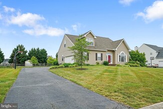 308 Red Cedar Ln, Bear, DE 19701