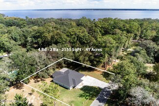 745 Ebb Tide Dr, Fleming Island, FL 32003