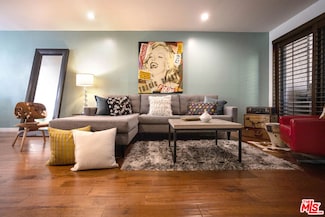 5920 Chula Vista Way Unit 2, Los Angeles, CA 90068