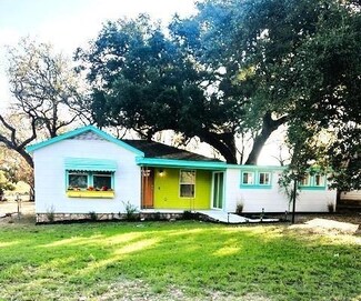 615 N Ridge St, Lampasas, TX 76550