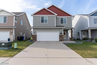 5954 56th Ave S, Fargo, ND 58104