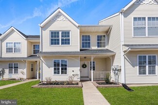 42 Beaver Run Dr, Quakertown, PA 18951