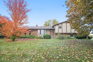1581 Alpine Church Rd NW, Comstock Park, MI 49321