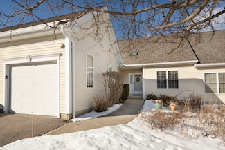 78 Orchard Meadow Dr, Shrewsbury, MA 01545